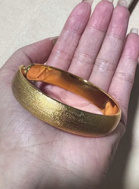 金店同款沙金仿真金拉丝轮胎开口手镯女款轻奢小众设计百搭手饰