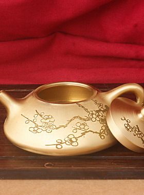 复古梅花雕刻铜壶仿古茶壶创意装饰摆件手工艺术品