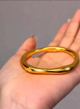 越南沙金錾刻雏菊梅花蝴蝶手镯男女款黄金色上上葫芦素圈转运