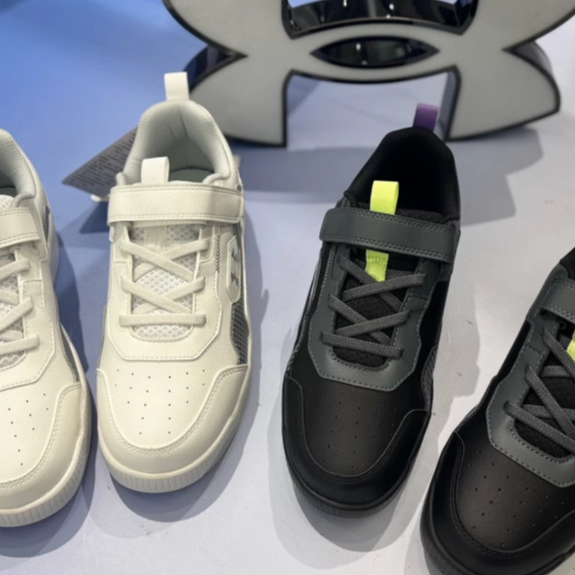 国内代购安德玛儿童秋冬新款皮革运动鞋男女童休闲板鞋户外鞋,淘宝优惠券,粉丝福利购,淘宝优惠卷