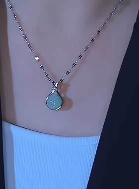 气质简约绿色福袋项链女春夏新款时尚百搭高级感大气锁骨配饰潮