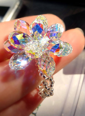 闪耀指环白彩色女款奥地利水晶