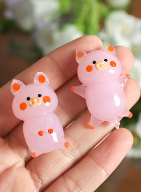 新款创意粉色萌萌小猪玻璃挂饰桌面玻璃摆饰客厅书桌迷你玻璃摆件