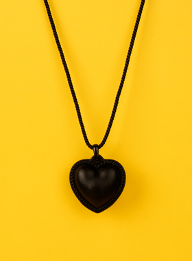REDO韩国ins黑色爱心细绳项链