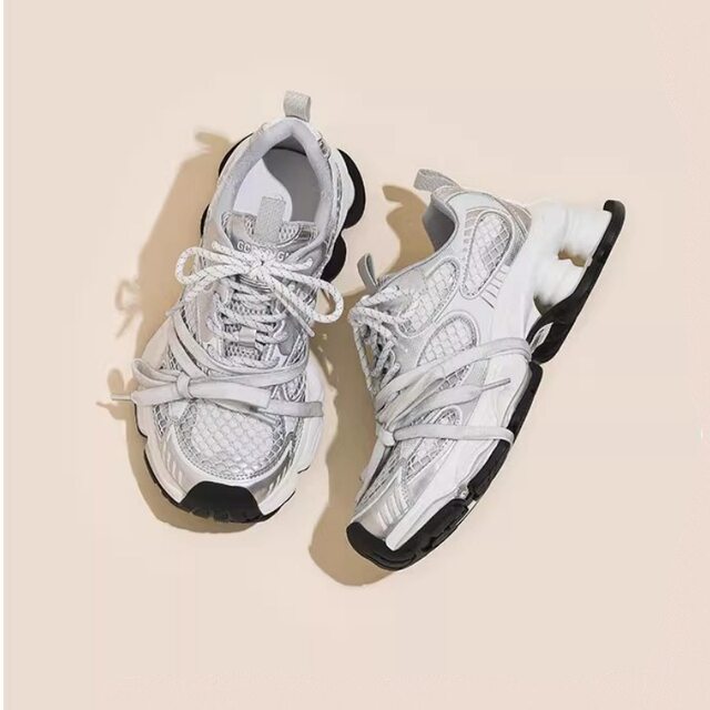 Lin Yun's same style Galaxy Ion daddy shoes 2025 new spring mesh versatile increased silver casual sports shoes