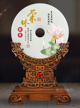 退休纪念品定制高档玉扣摆件