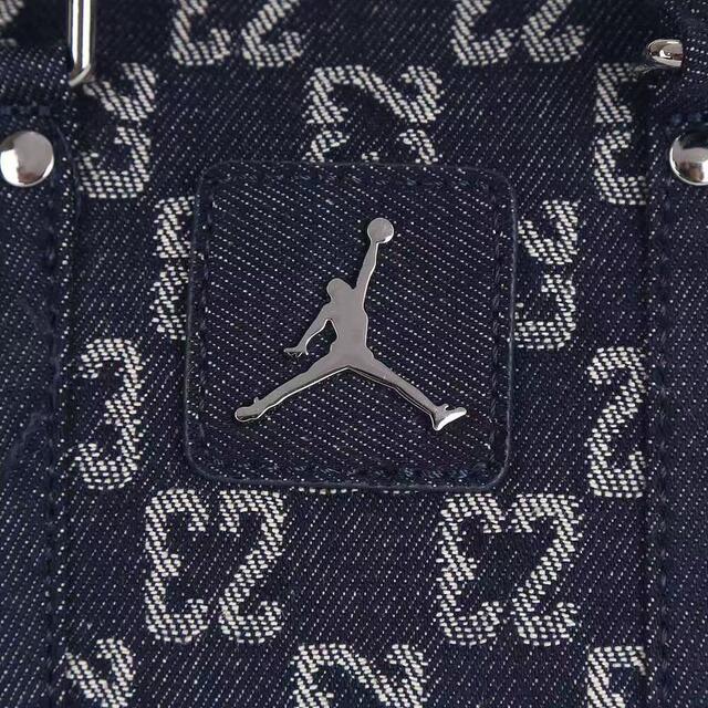 ຖົງບ່າ Jordan Nike ຜູ້ຊາຍ ຖົງແມ່ຍິງ ຖົງເຕັມພິມ retro denim ກິລາຖົງມື IZ8440-455
