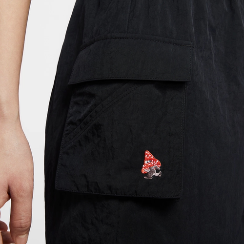 Nike耐克工装短裤女夏新款休闲宽松梭织透气速干运动裤IF0611-010 - 图3