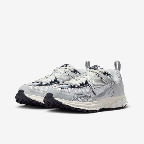 NIKE耐克女鞋秋新款银灰VOMERO 5大童复古老爹鞋跑步鞋IM9467-001 - 图1
