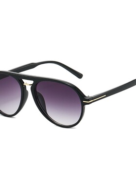 欧美简约百搭大框飞行员太阳镜2026新款春夏时髦街拍墨镜女显脸小