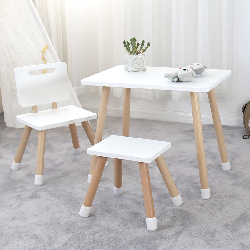 Ins style wooden children's table and chair for around 4 years old game