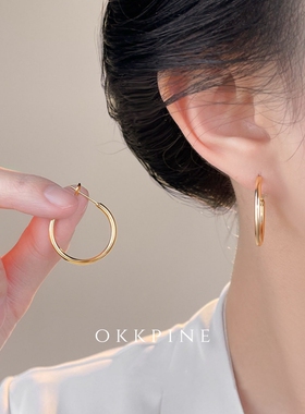 okk pine 时尚高级感圆形冷淡大耳圈早春晴朗lumi张晔子同款耳环