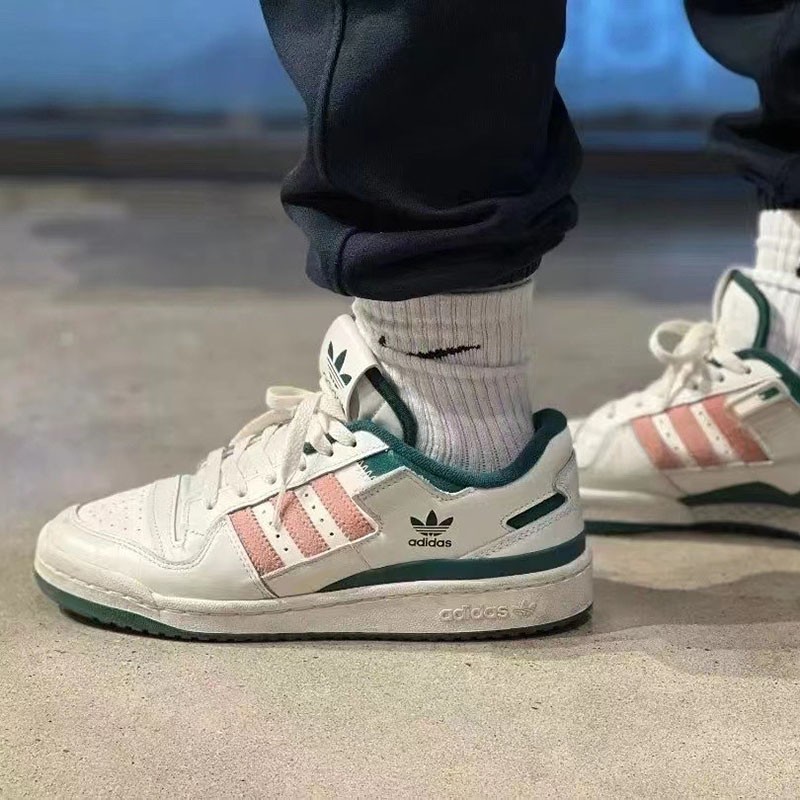 Adidas 三叶草 FORUM LOW 男女低帮休闲运动板鞋 H01671 GX9398 - 图0