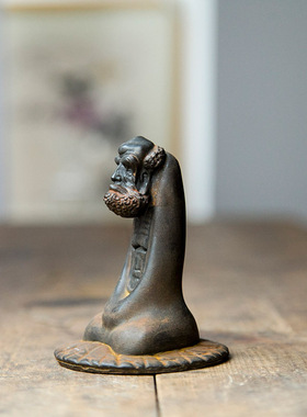 新中式禅意人物达摩祖师仿铸铁铁锈桌面小摆件国风雕塑手工工艺品