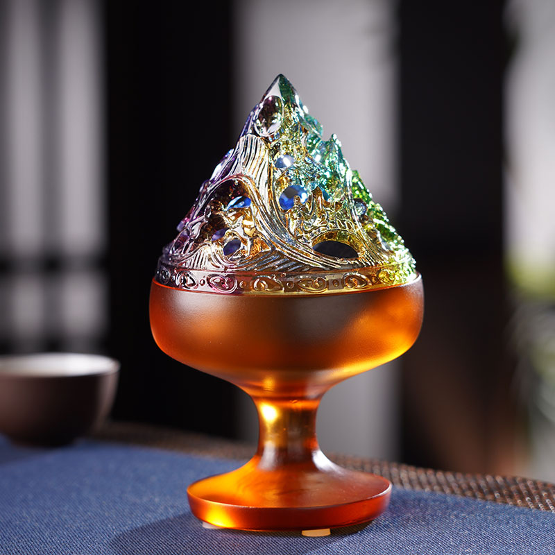 江南体育:巧手寄清明非遗花灯传承思念