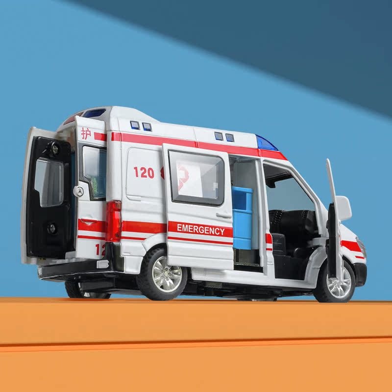 医生救护车儿童玩具男孩合金模型120玩具车2益智3一6岁女开发智力
