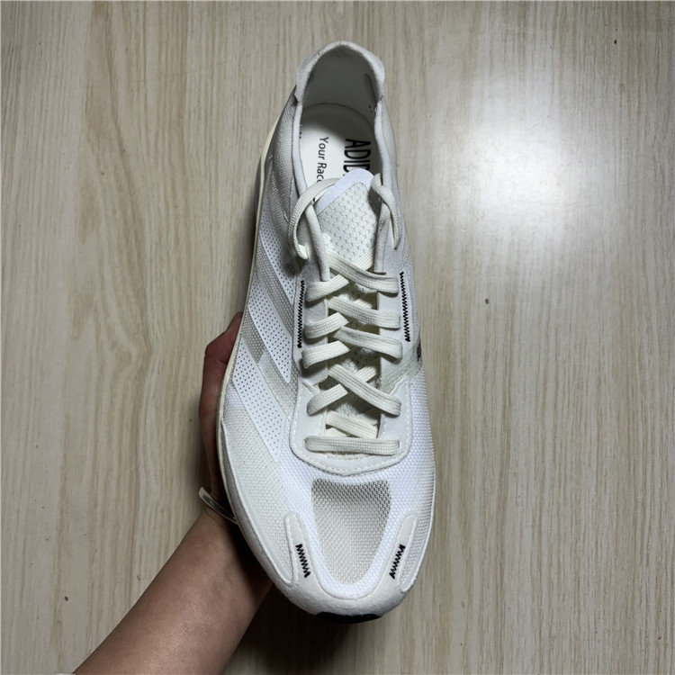 Adidas/男子低帮透气运动跑步鞋 GY2586 - 图0