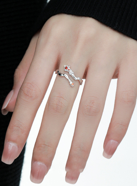 小众个性ins冷淡风高级感镶嵌红锆石肌理S925纯银开口戒指