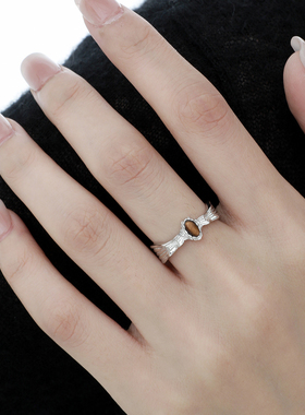 小众个性ins冷淡风高级感镶嵌虎眼石褶皱S925纯银开口戒指女