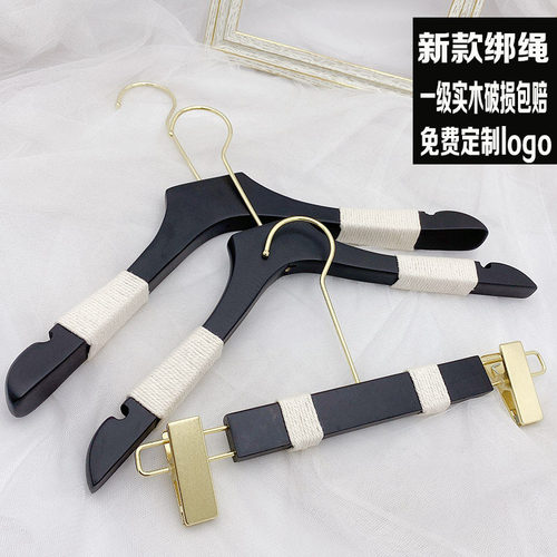酒店黑色男女服装店专用实木衣架家用撑植绒西装衣挂木质定制LOGO - 图2
