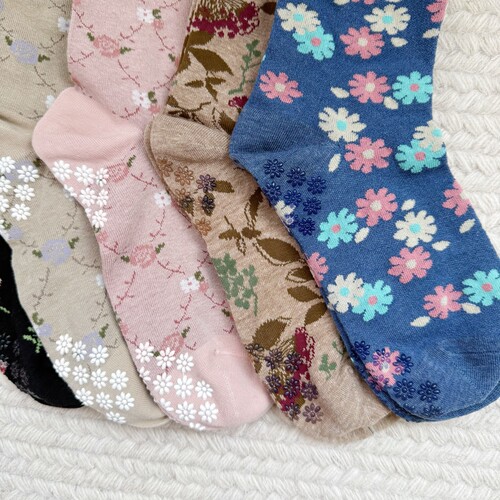 39包邮/日单大牌！复古彩色碎花花朵点胶纯棉中筒袜子棉袜子 - 图1