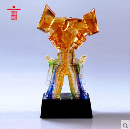 琉璃握手摆件合作共赢携手共进办公室装饰品定制开业周年庆纪念品 - 图0