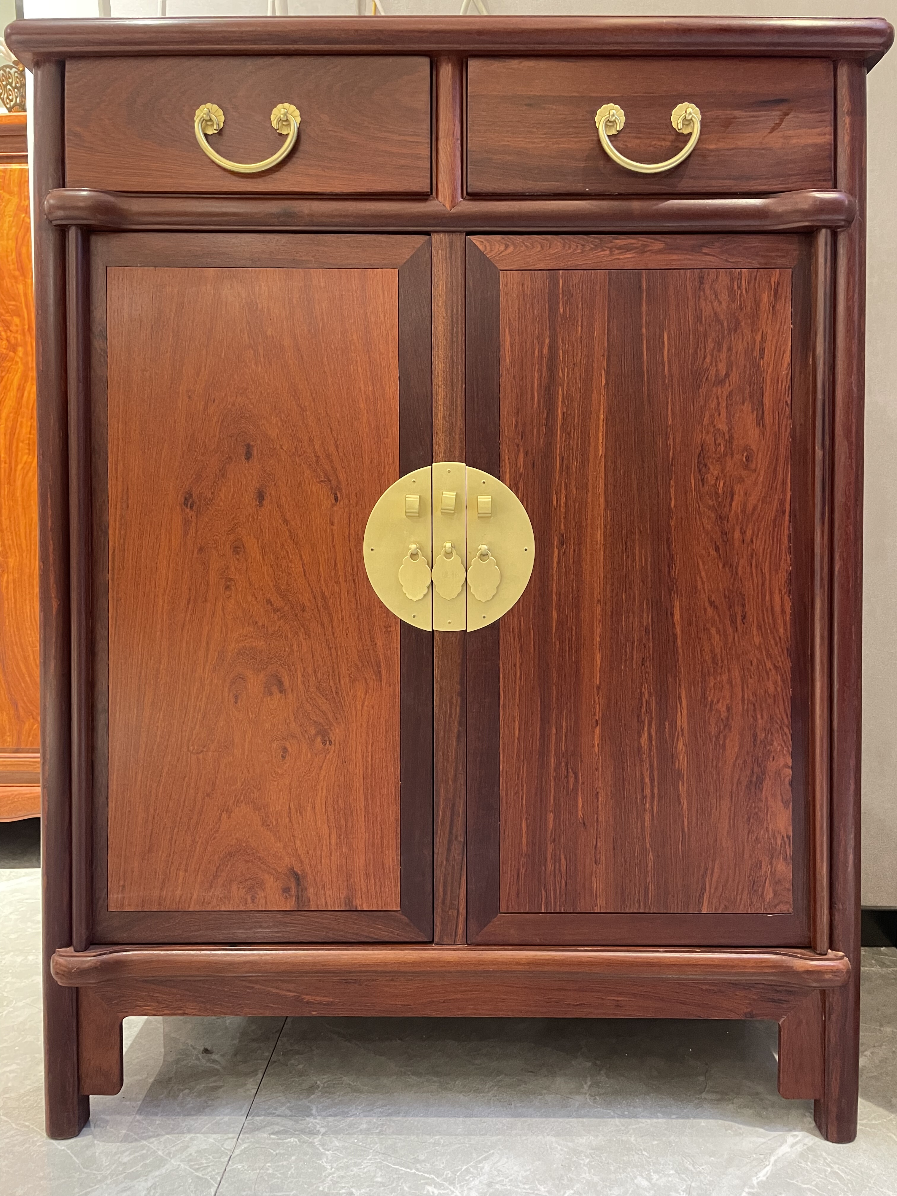 年年红 红木家具缅甸花梨木客厅万历柜大果紫檀双门餐边柜方角柜