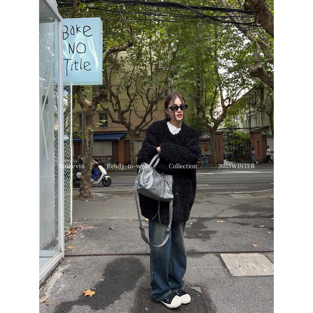 Premium slouchy black sherpa jacket