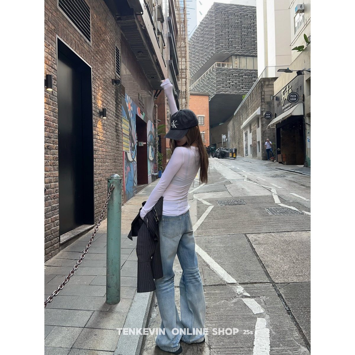 十一石 期待春夏！破洞直筒窄版牛仔裤女小个子宽松低腰微喇裤,淘宝优惠券,粉丝福利购,淘宝优惠卷