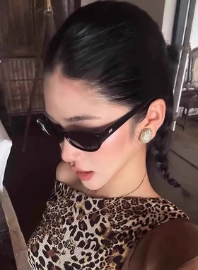 复古欧美椭圆猫眼防紫外线墨镜