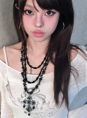 多层叠戴哥特风黑色串珠项链