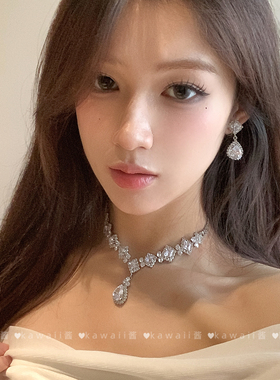 矜贵感超闪水滴锆石项链耳环套装