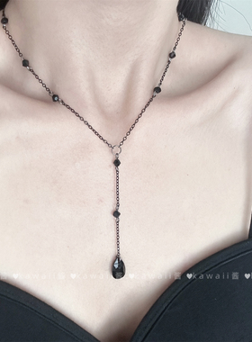 暗黑系简约水滴吊坠项链