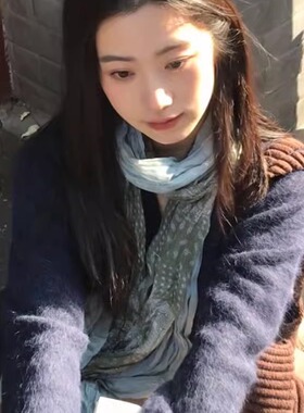 复古褶皱棕色碎花围巾