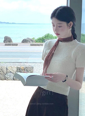 美拉德焦糖色波点丝巾