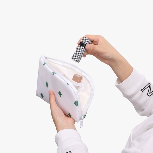 Косметичка, портативная маленькая сумка через плечо, вместительная и большая помада, косметическая сумка для хранения для путешествий, небольшая сумка