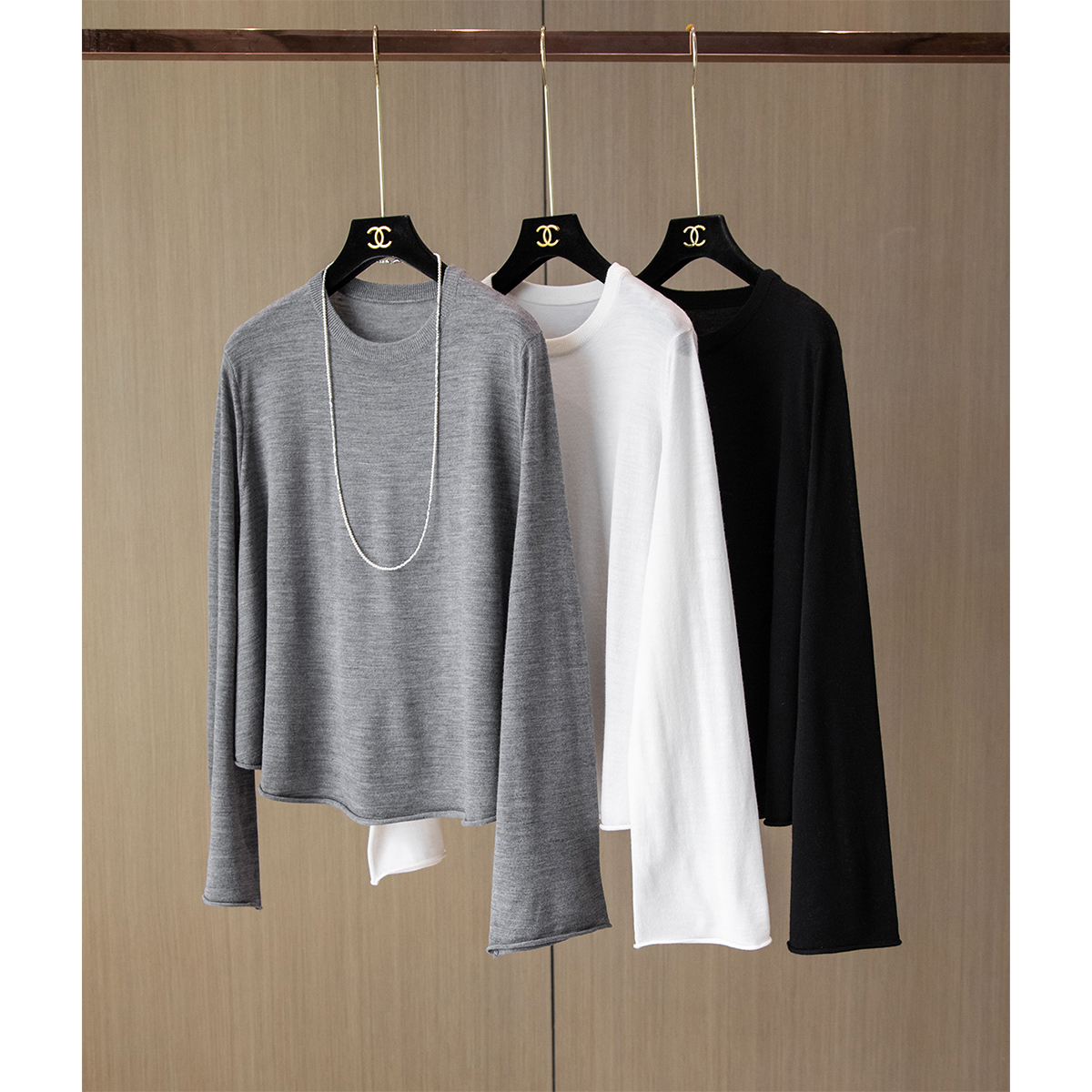 小众设计感 CHAO细美丽诺羊毛宽松A字下摆短款纯色长袖针织衫上衣 - 图0