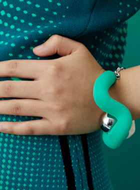 TysGrocery x PH5合作款 扭曲树脂针织拼接手镯