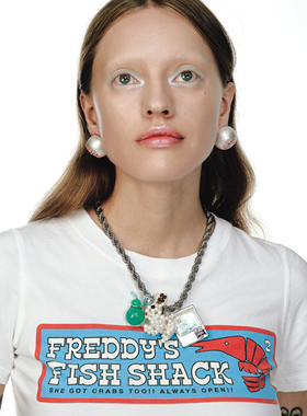 TysGrocery手工编织兔子项链