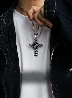 荆棘玫瑰花项链个性原创设计吊坠