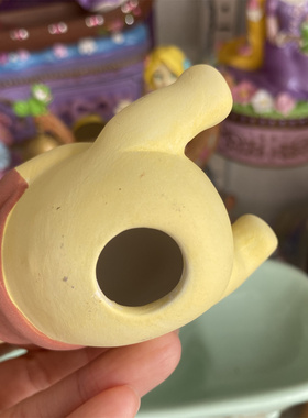 原d 敲可爱 维尼小熊躺浴缸陶瓷摆件 桌面加湿器