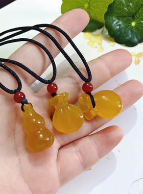 天然黄玉髓观音佛无事牌平安扣九尾狐福袋玛瑙笑佛鸡油黄如意项链