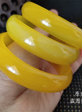 天然黄色鸡油黄冰透玛瑙手镯女款黄玉髓镯子百搭蜜蜡黄时尚玉镯环