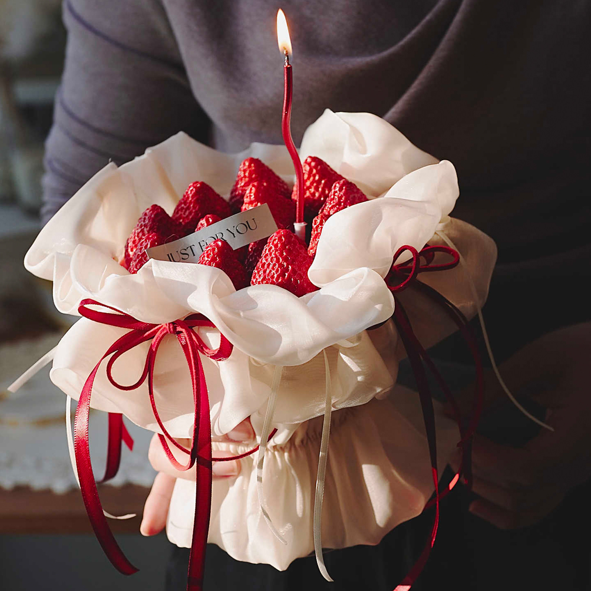 佳妍圣诞节新年蛋糕装饰草莓花束蛋糕配件粉色褶皱围边丝带插件,淘宝优惠券,粉丝福利购,淘宝优惠卷