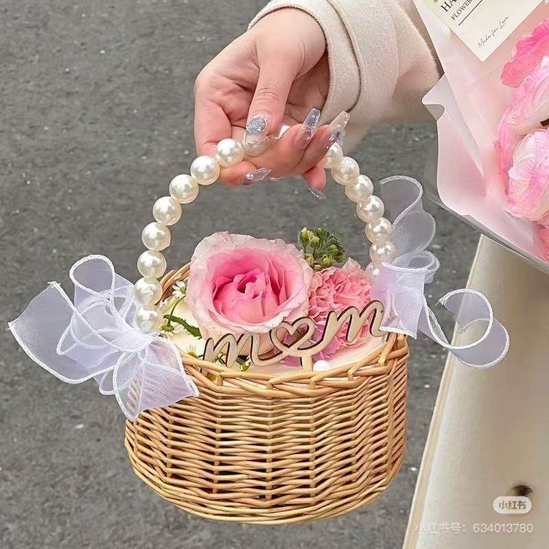 网红母亲节蛋糕装饰藤编手提篮珍珠藤编鲜花妈妈木质mom插件装饰z,淘宝优惠券,粉丝福利购,淘宝优惠卷