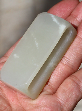 洒金皮腰带扣挂件新疆和田玉籽料