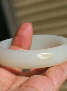 新疆和田玉籽料手镯白玉和田玉