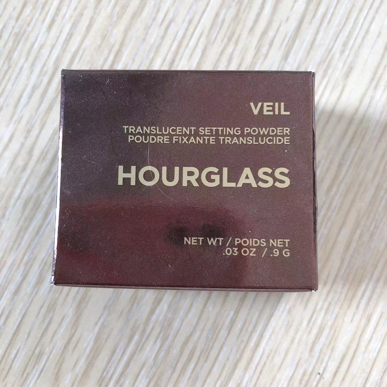 满百邮HOURGLASS黄金柔纱透明矿物质散粉小样0.9g 控油定妆蜜粉 - 图3