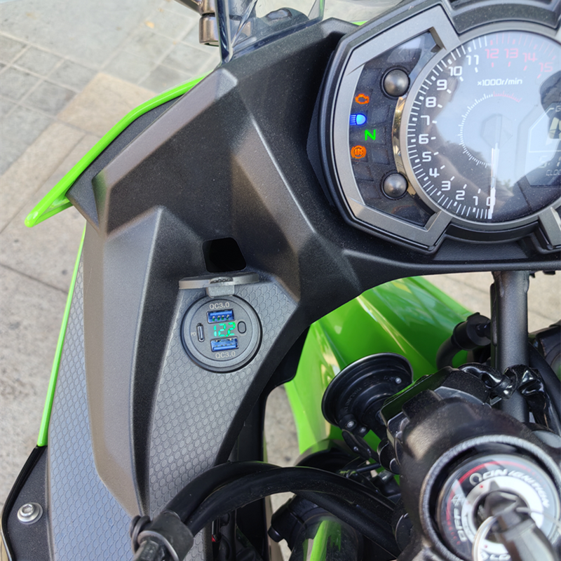 适用川崎忍者Ninja400充电口改装650防水手机USB充电器快充电加装,淘宝优惠券,粉丝福利购,淘宝优惠卷