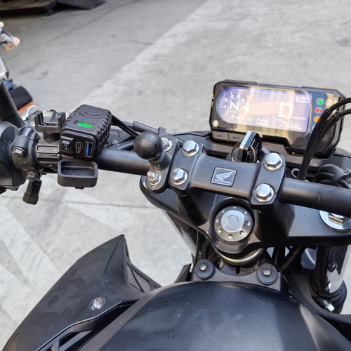 适用本田CB400F手机USB充电器CBR400R改装CB650R车载快充头对插 - 图0